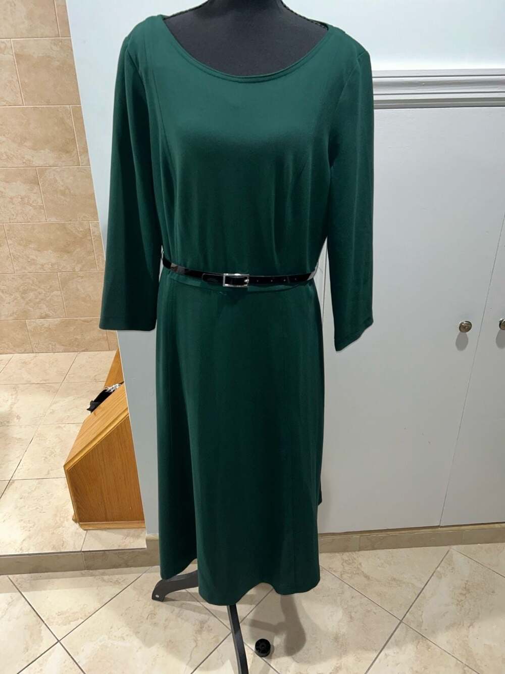 Calvin Klein Dark Green Long Sleeve Midi Dress with Belt Size 14